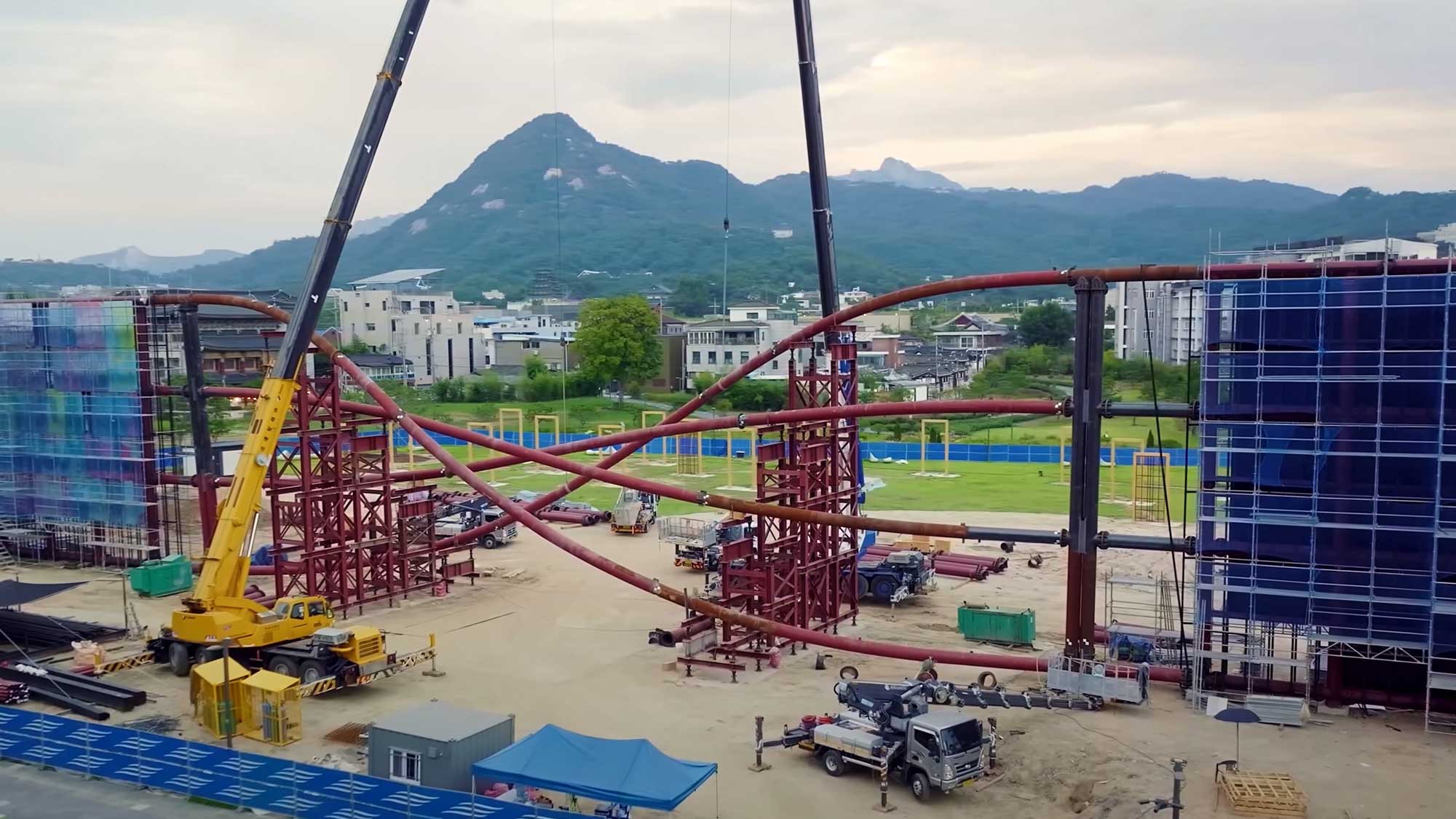 Humanise Wall construction photo 01